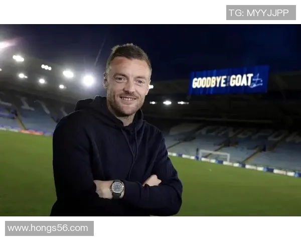 欧洲足球界的黑色明星球员是谁他们的传奇故事与成就解析