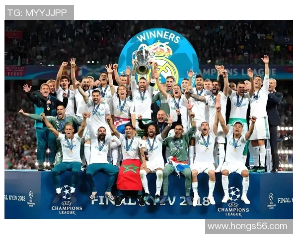 足球明星群体照片汇集展现足坛风采与魅力的精彩瞬间